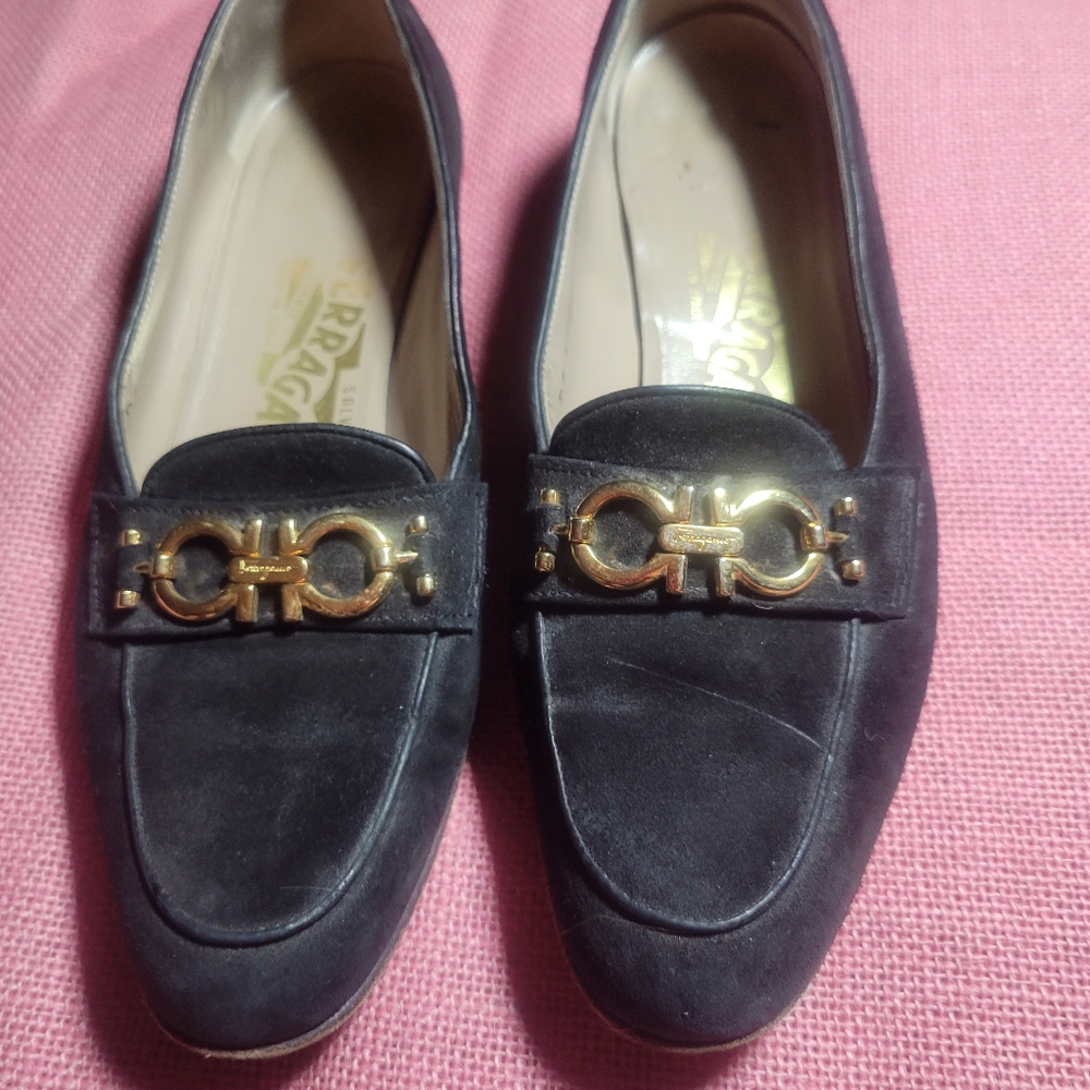 🚩Summer Sake🚩Salvatore Ferragamo Sueded Loafers Vintage